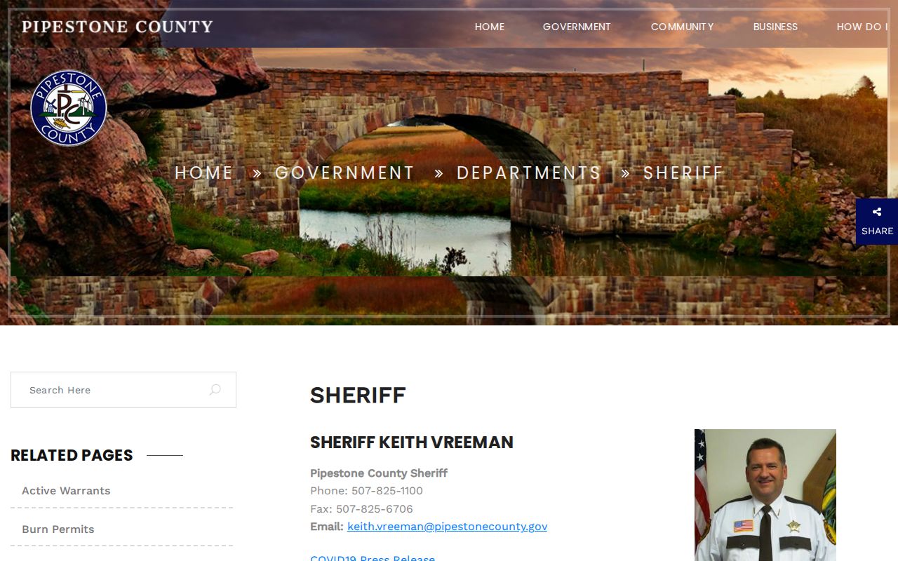 Pipestone County booking-record and sheriff contact source page